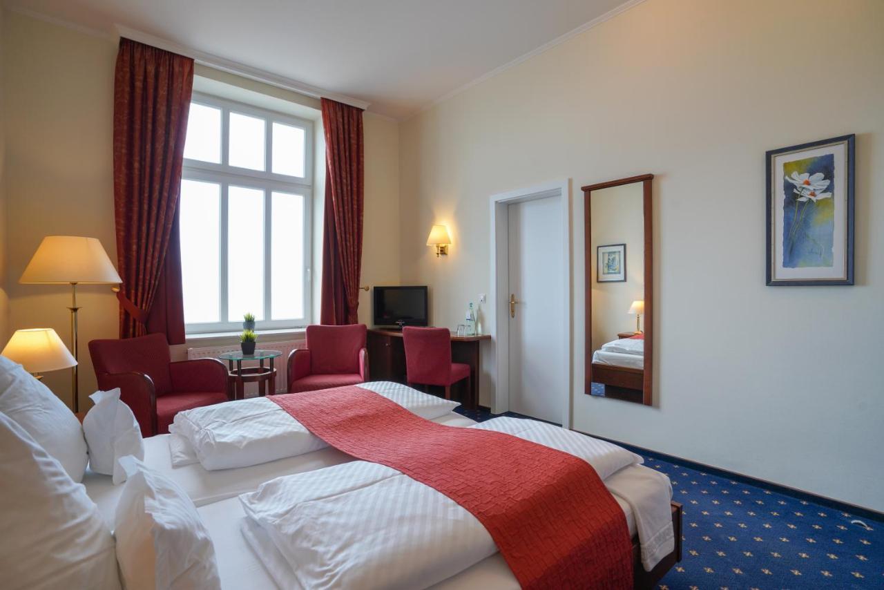 Strandhotel Ostfriesenhof Borkum Exterior photo