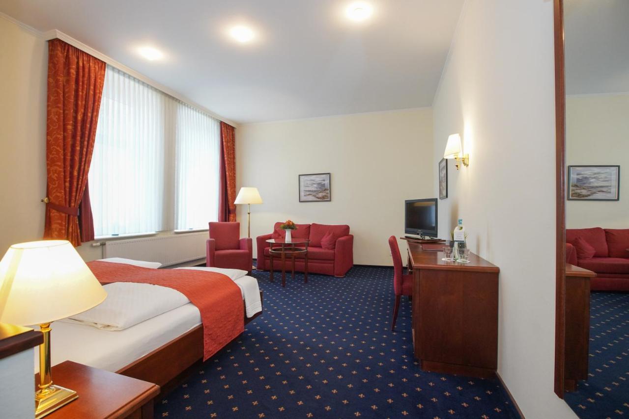 Strandhotel Ostfriesenhof Borkum Exterior photo